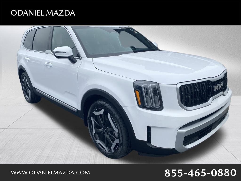 Used 2024 Kia Telluride EX AWD/4WD image 1