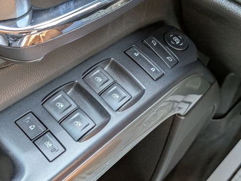 Used 2017 Chevrolet Silverado 1500 LT w/ All Star Edition AWD/4WD image 24