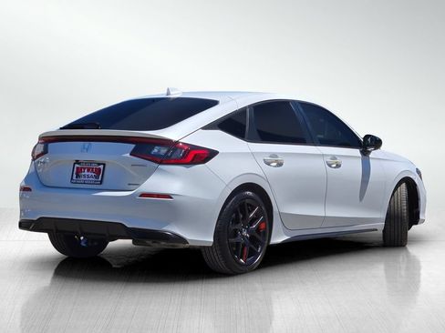 Used 2025 Honda Civic Sport image 5