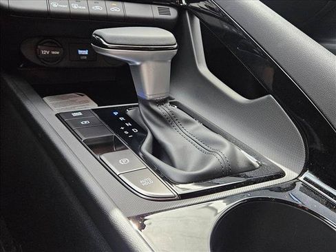 Certified 2026 Hyundai Elantra SEL FWD image 13