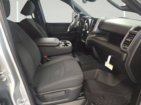 New 2026 RAM 2500 Tradesman AWD/4WD image 13