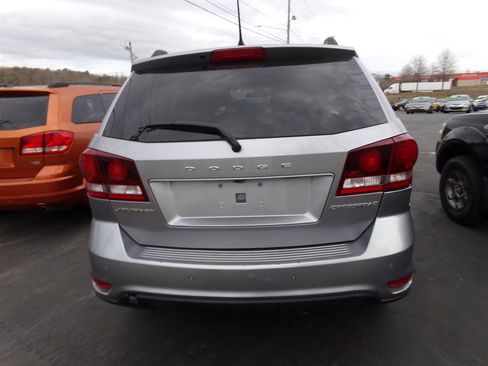 Used 2020 Dodge Journey Crossroad image 4