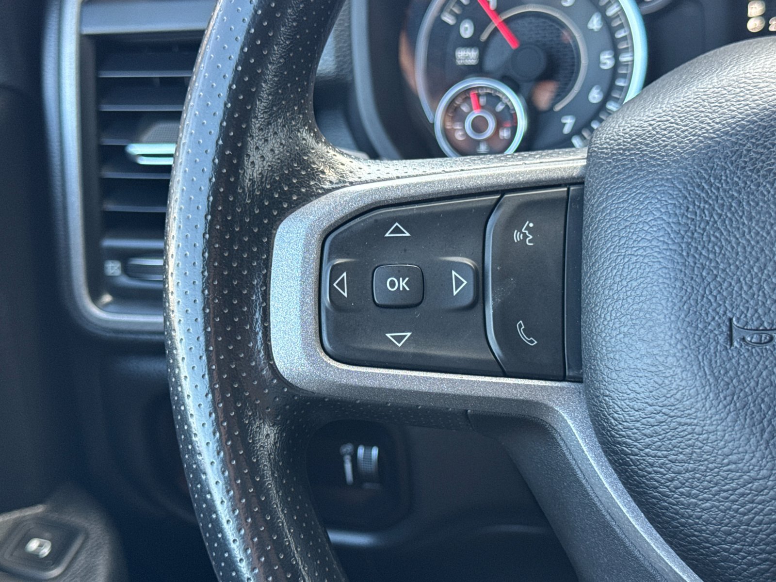 Used 2024 RAM 2500 Tradesman AWD/4WD image 27