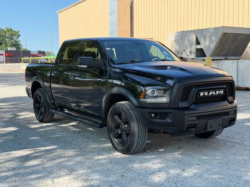 Used 2019 RAM 1500 Warlock AWD/4WD image 3