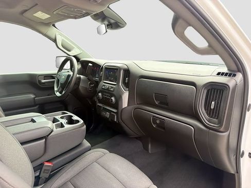 Used 2023 Chevrolet Silverado 1500 Custom AWD/4WD image 13