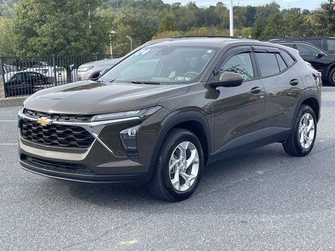 Certified 2024 Chevrolet Trax LS w/ LS Convenience Package image 7