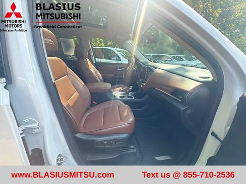 Used 2021 Chevrolet Traverse High Country w/ LPO, Floor Liner Package AWD/4WD image 34