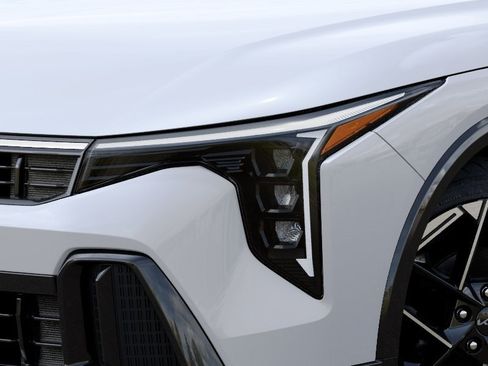 New 2026 Kia K4 GT-Line w/ GT-Line Premium Package FWD image 10