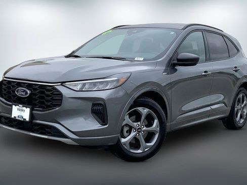 Used 2024 Ford Escape ST-Line w/ Tech Pack #1 FWD image 2