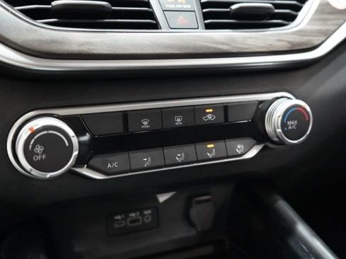 Used 2023 Nissan Altima 2.5 SV image 28