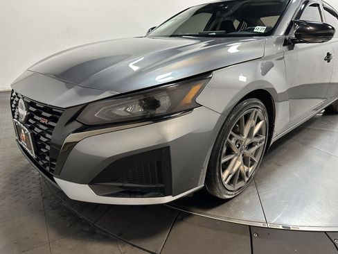 Used 2023 Nissan Altima 2.0 SR image 7