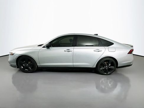 Used 2024 Honda Accord Sport image 8