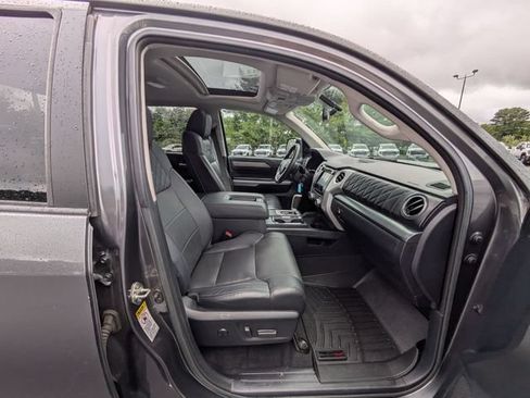 Used 2017 Toyota Tundra Platinum AWD/4WD image 35