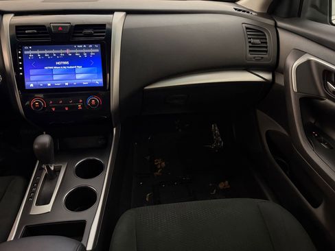 Used 2015 Nissan Altima 2.5 S w/ Power Driver Seat Package FWD image 26