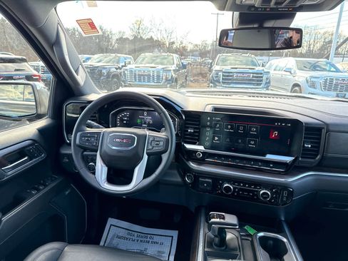 Used 2023 GMC Sierra 1500 SLT w/ SLT Premium Plus Package image 16