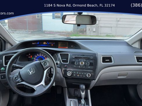 Used 2013 Honda Civic LX image 9