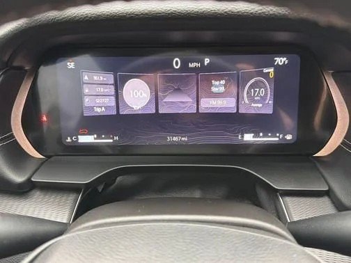 Used 2023 Jeep Grand Cherokee Altitude AWD/4WD image 19