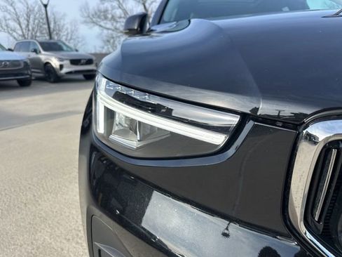 Certified 2025 Volvo XC40 B5 Core image 10