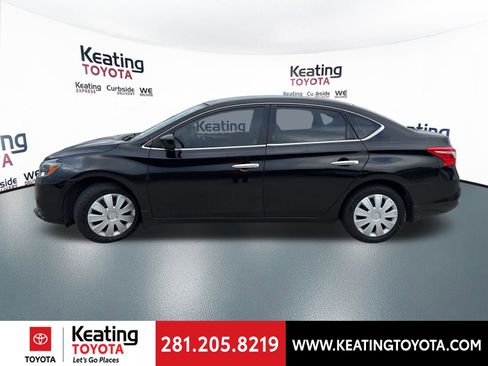 Used 2019 Nissan Sentra S image 4