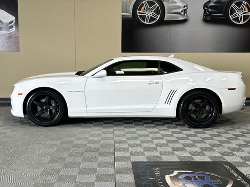 Used 2012 Chevrolet Camaro SS w/ RS Package image 7