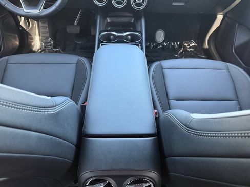 Used 2024 Chevrolet Blazer EV LT AWD/4WD image 15