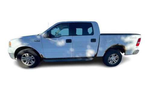 Used 2005 Ford F150 XLT image 2