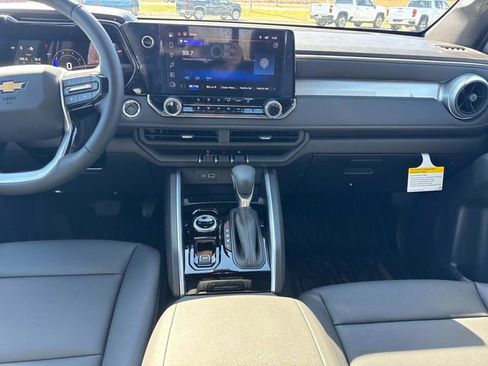 New 2026 Chevrolet Colorado LT w/ LT Convenience Package AWD/4WD image 19