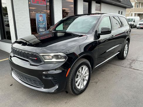 Used 2025 Dodge Durango GT RWD image 2