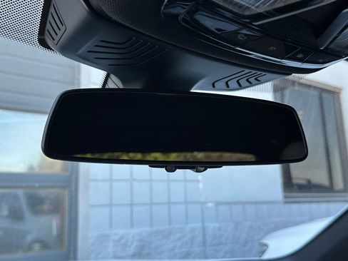 Used 2020 BMW 750i xDrive w/ Executive Package image 52