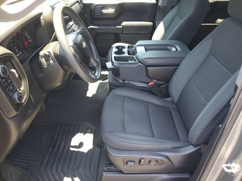 Certified 2023 Chevrolet Silverado 1500 Custom w/ LPO, Dark Essentials Package AWD/4WD image 17