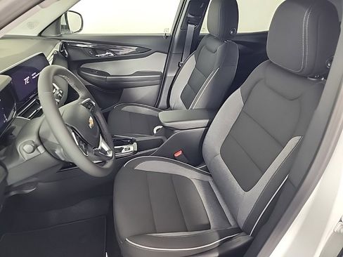 New 2026 Chevrolet TrailBlazer LT w/ Convenience Package image 16