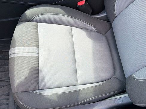 Used 2024 Chevrolet Blazer LT w/ LPO, Floor Liner Package FWD image 18