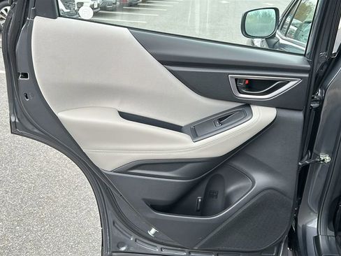 Certified 2023 Subaru Forester AWD/4WD image 19
