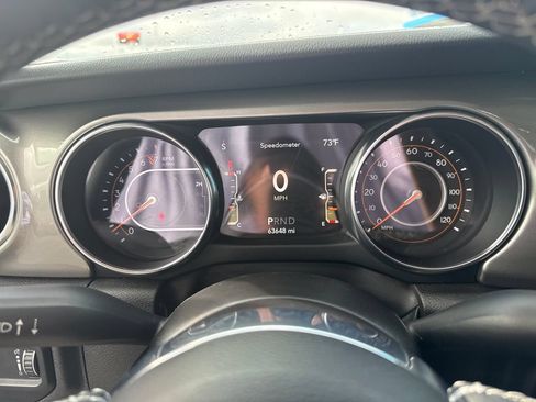 Used 2023 Jeep Gladiator Overland AWD/4WD image 25