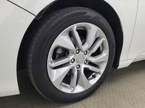 Used 2020 Honda Accord LX image 31
