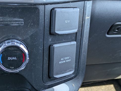 Used 2022 Ford F150 XLT w/ Equipment Group 302A High AWD/4WD image 31