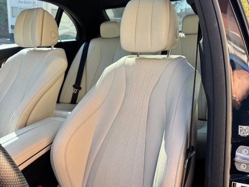 Used 2017 Mercedes-Benz E 300 image 18