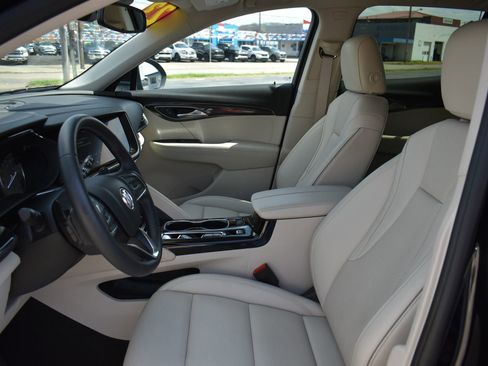 Used 2023 Buick Envision Essence image 15