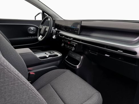 New 2026 Hyundai Ioniq 9 S RWD image 15