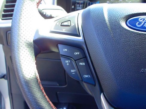 Used 2023 Ford Edge ST-Line AWD/4WD image 16