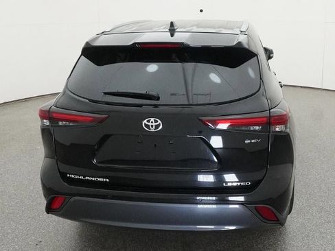 New 2026 Toyota Highlander Limited AWD/4WD image 7