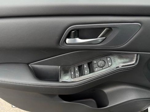 New 2026 Nissan Rogue SV w/ Cold Weather Package image 18