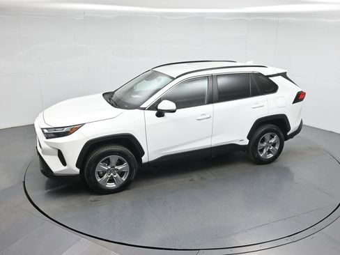 Used 2024 Toyota RAV4 LE image 43
