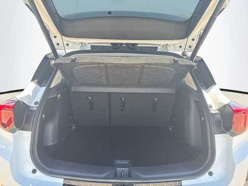 Used 2025 Buick Encore GX Sport Touring w/ Advanced Technology Package image 24