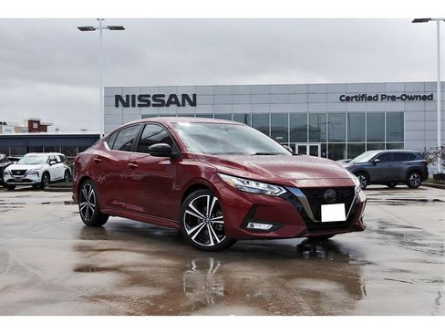 Certified 2022 Nissan Sentra SR image 1