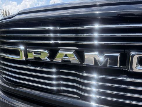 Used 2019 RAM 2500 Laramie AWD/4WD image 27