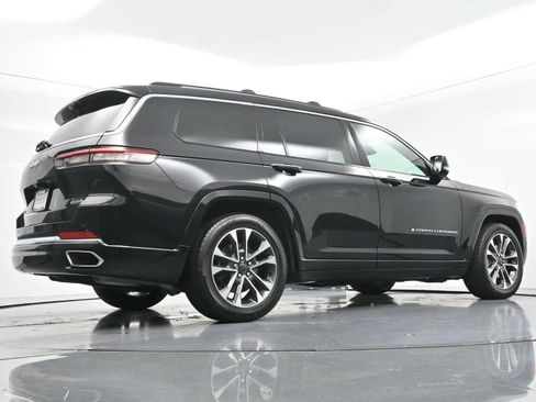 Used 2023 Jeep Grand Cherokee L Overland w/ Luxury Tech Group IV AWD/4WD image 59