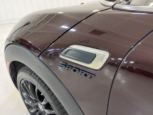 Used 2016 MINI Cooper Clubman image 4