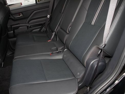 Used 2025 Toyota 4Runner Limited image 21