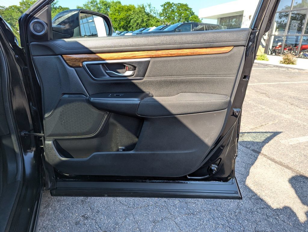 Used 2017 Honda CR-V EX image 30